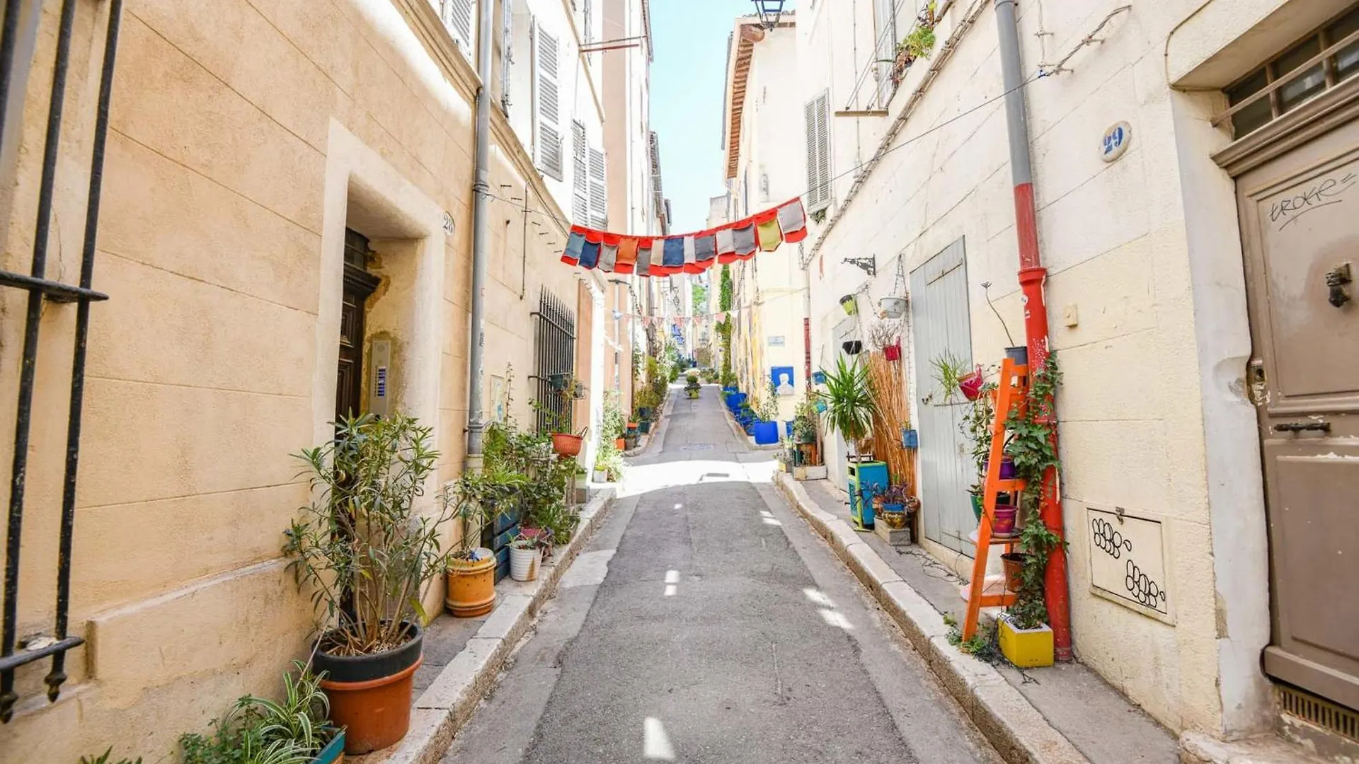 Le Caylus - Au Coeur Du Panier Proche Vieux-Port Apartment Marseille 0*,  France